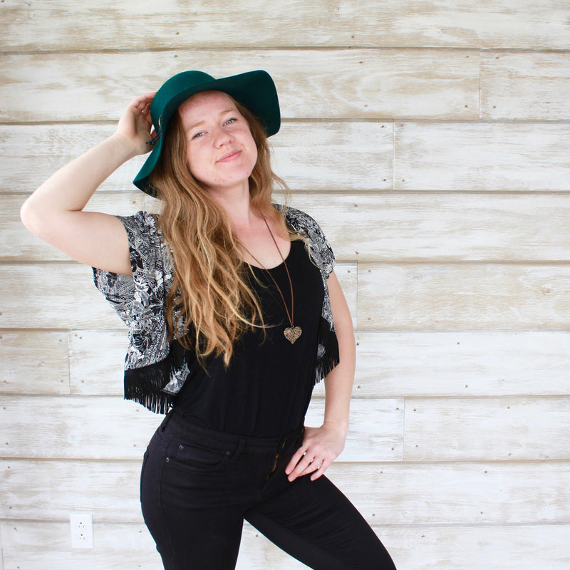 XS-MED Cropped Fringe Kimono - Black Paisley