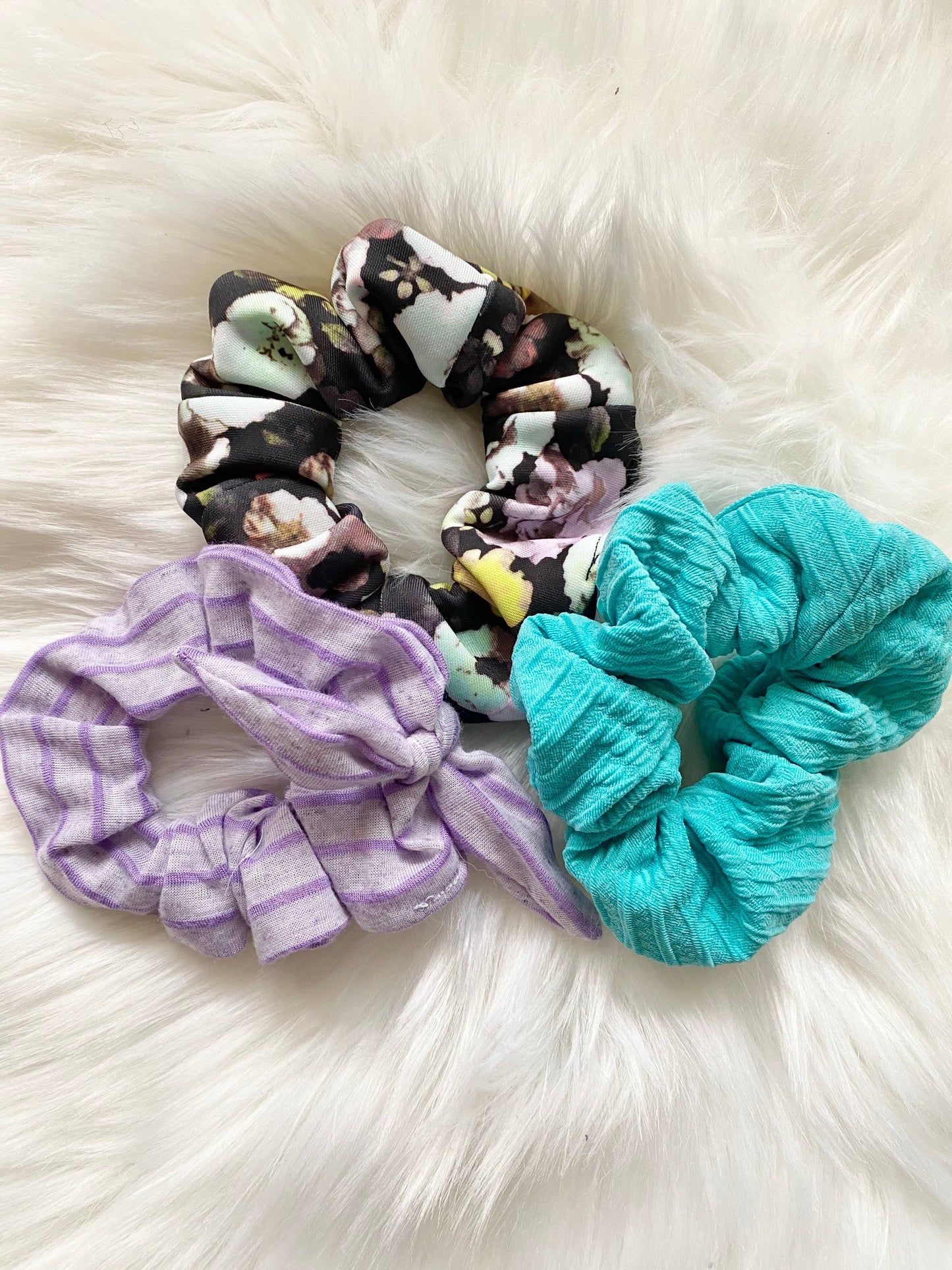 Scrunchie - Black Floral Magic