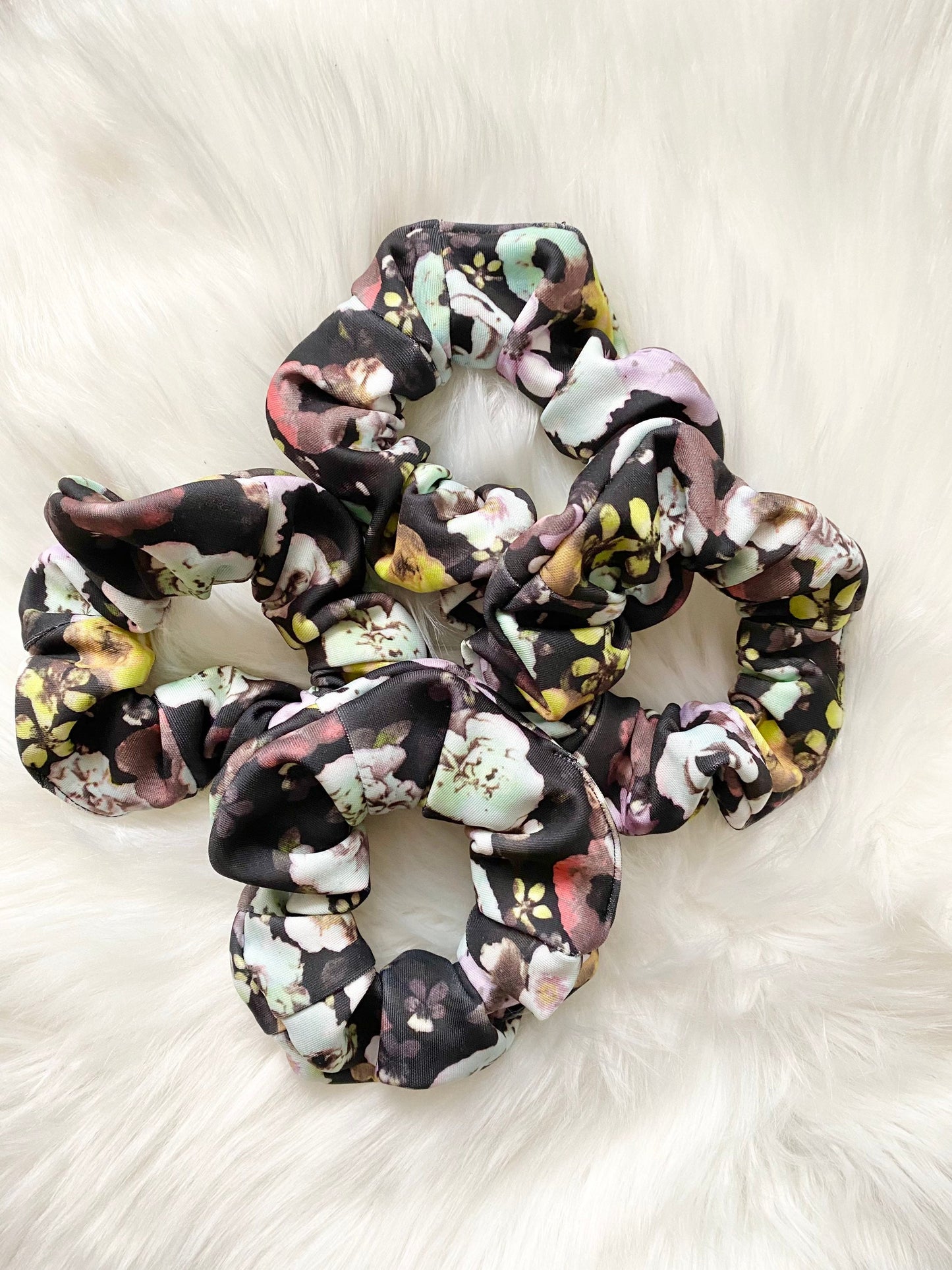 Scrunchie - Black Floral Magic